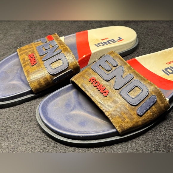 Fendi Roma sandals. Used in good condition. main image 4